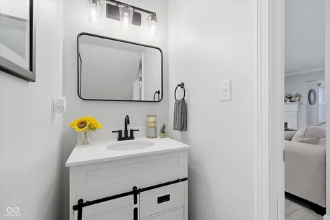 $1,295,000 | 304 Sussex Circle, Noblesville, IN 46062