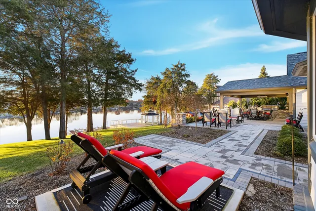 $1,245,000 | 304 Sussex Circle, Noblesville, IN 46062