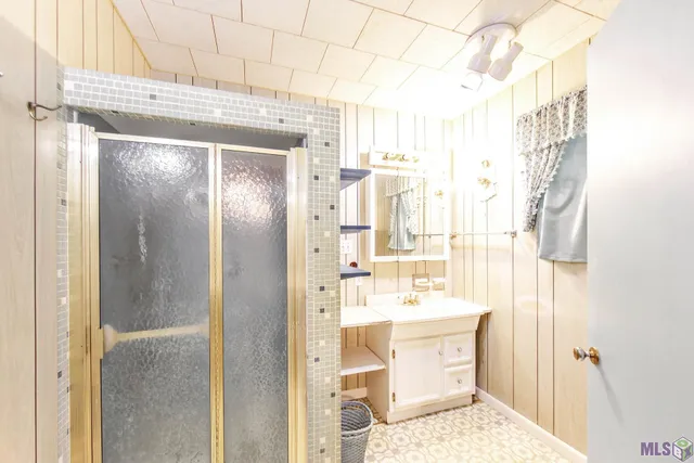 $170,000 | 215 West 22nd Street, Larose, LA 70373