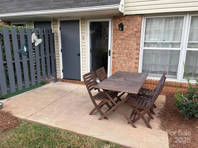 $158,000 | 4609 Coronado Drive, Unit C, Charlotte, NC 28212