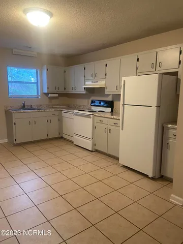 $925 | 124 Cordell Drive, Jacksonville, NC 28540