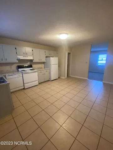 $925 | 124 Cordell Drive, Jacksonville, NC 28540