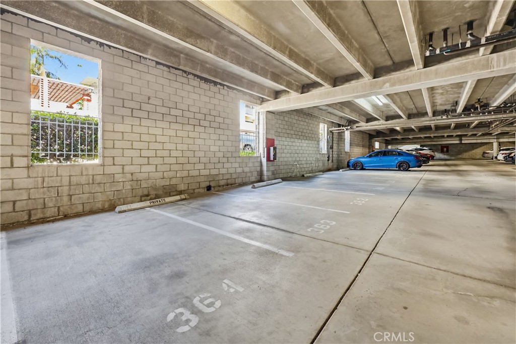 8328 Regents Road, Unit 1F San Diego, CA 92122 - Photo 20 of 23