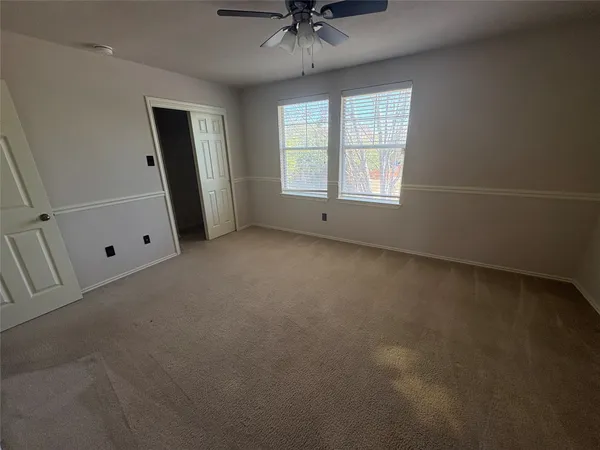 $2,125 | 10504 Wylie Drive, Unit 277, Austin, TX 78748