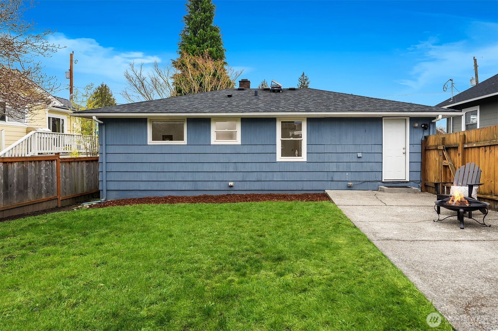 3433 38th Avenue Southwest Seattle, WA 98126 - Photo 23 of 24