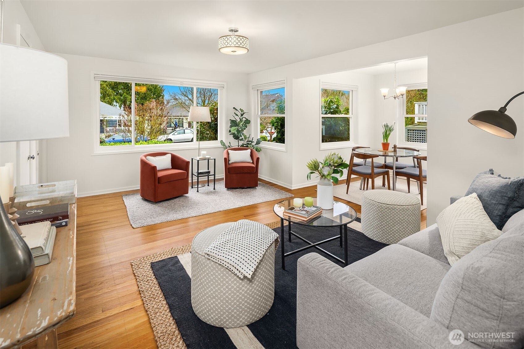 3433 38th Avenue Southwest Seattle, WA 98126 - Photo 5 of 24