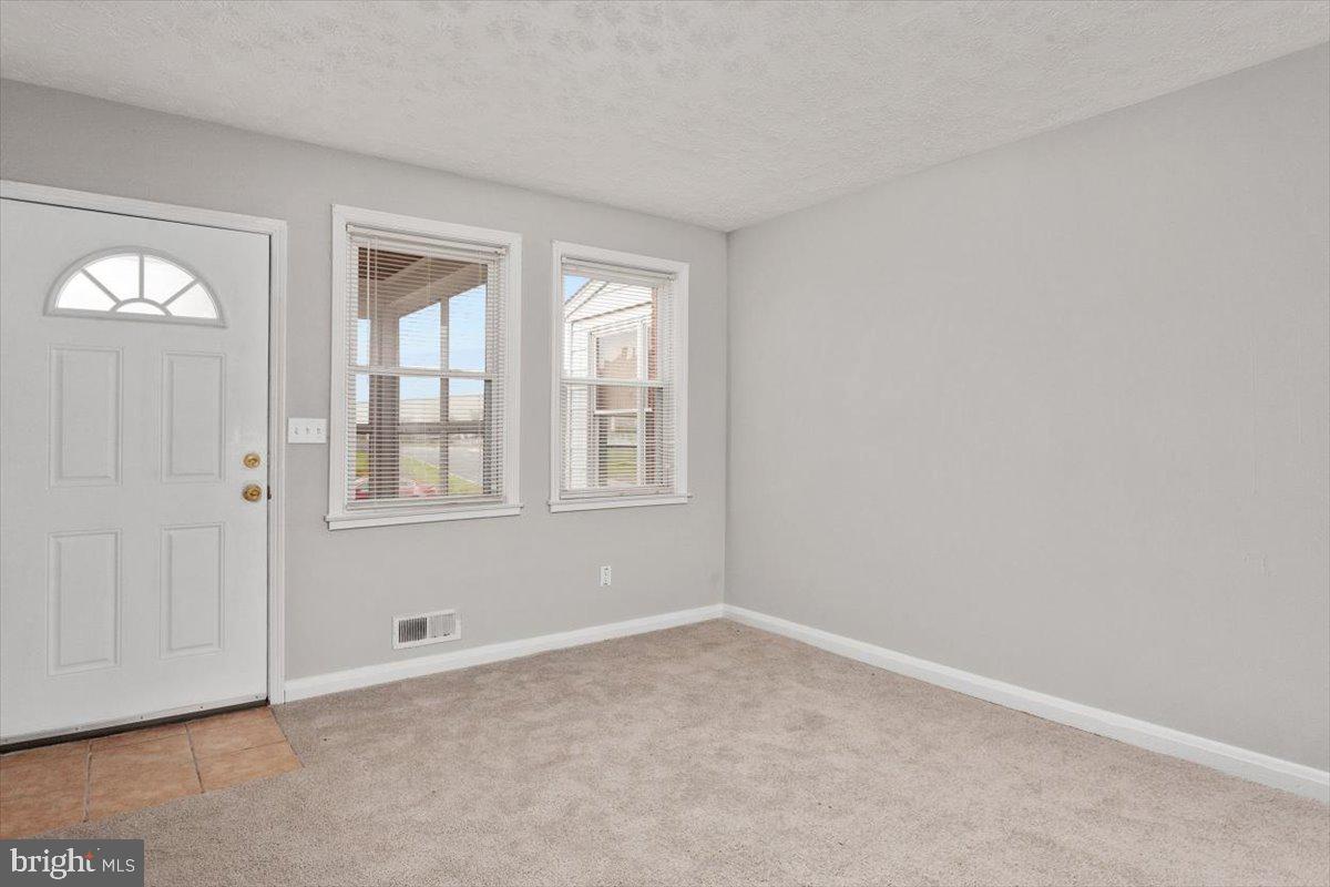 1722 Searles Road Dundalk, MD 21222 - Photo 8 of 31 Gallery Image 8