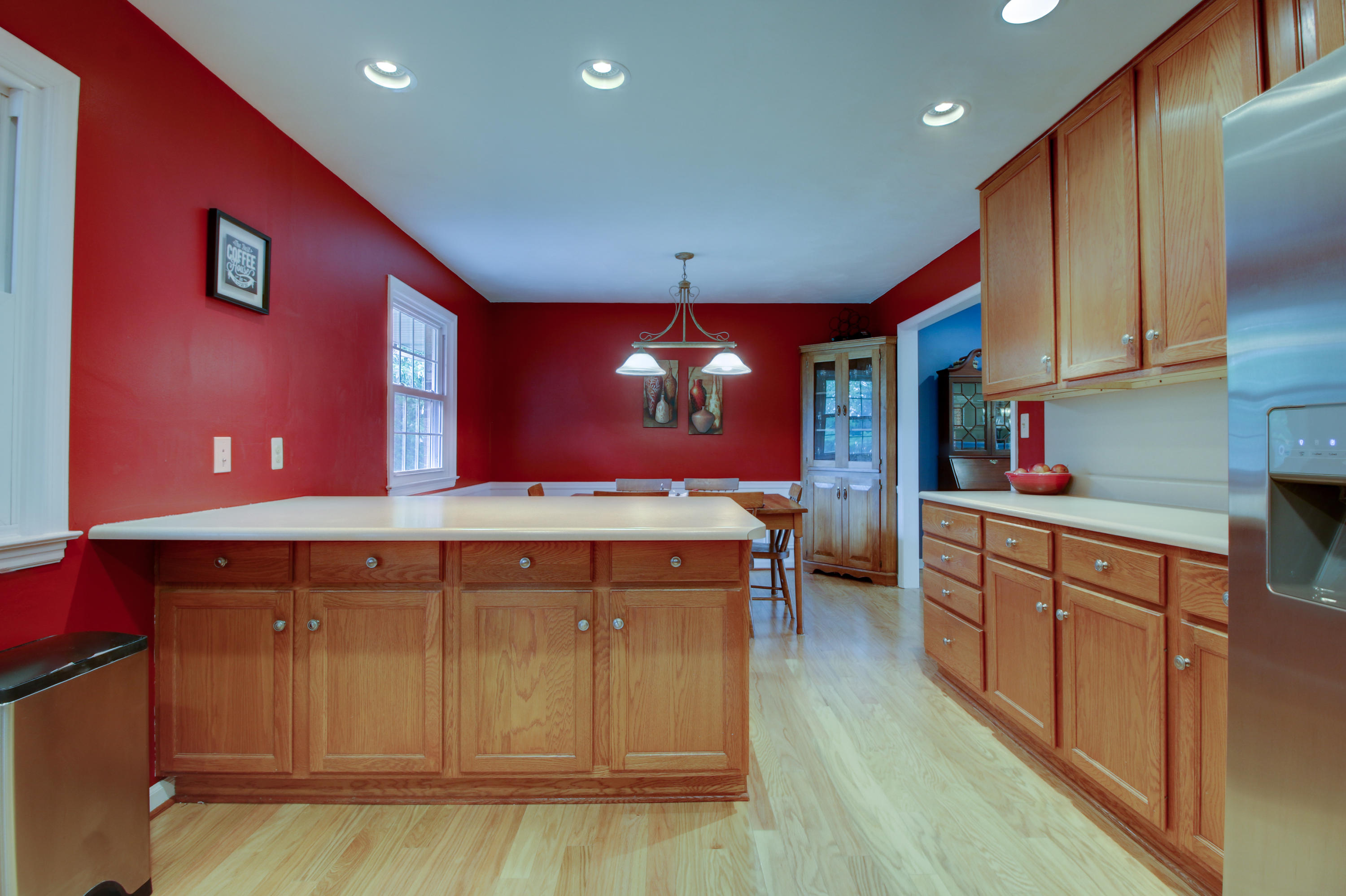 6704 Trevilian Road Roanoke, VA 24019 - Photo 16 of 46 a kitchen with a stove a refrigerator and a refrigerator