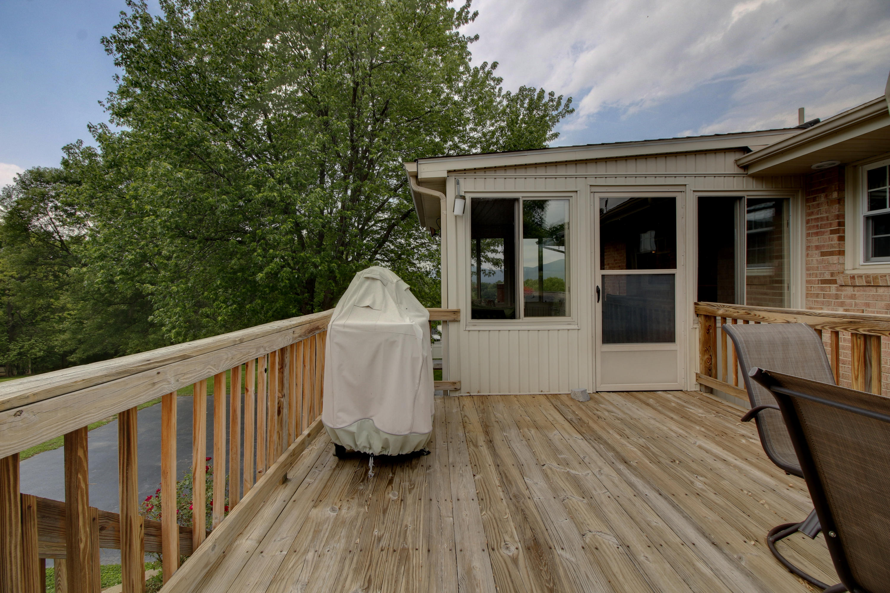 6704 Trevilian Road Roanoke, VA 24019 - Photo 23 of 46 a view of deck with patio