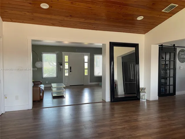 $4,700 | 8301 Southwest 27th Terrace, Miami, FL 33155