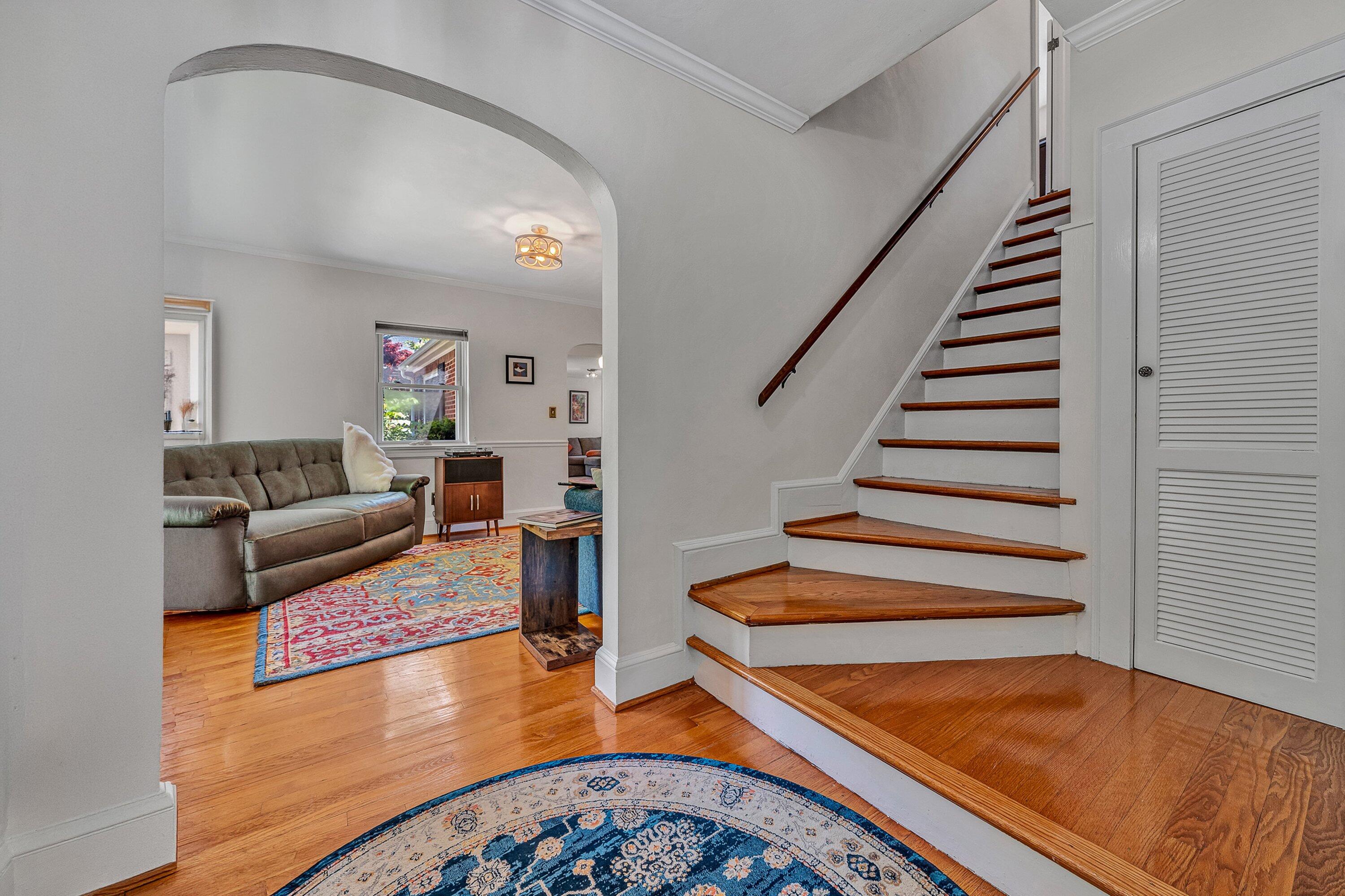 2225 Yellow Mountain Road Southeast Roanoke, VA 24014 - Photo 3 of 52 VM-07103