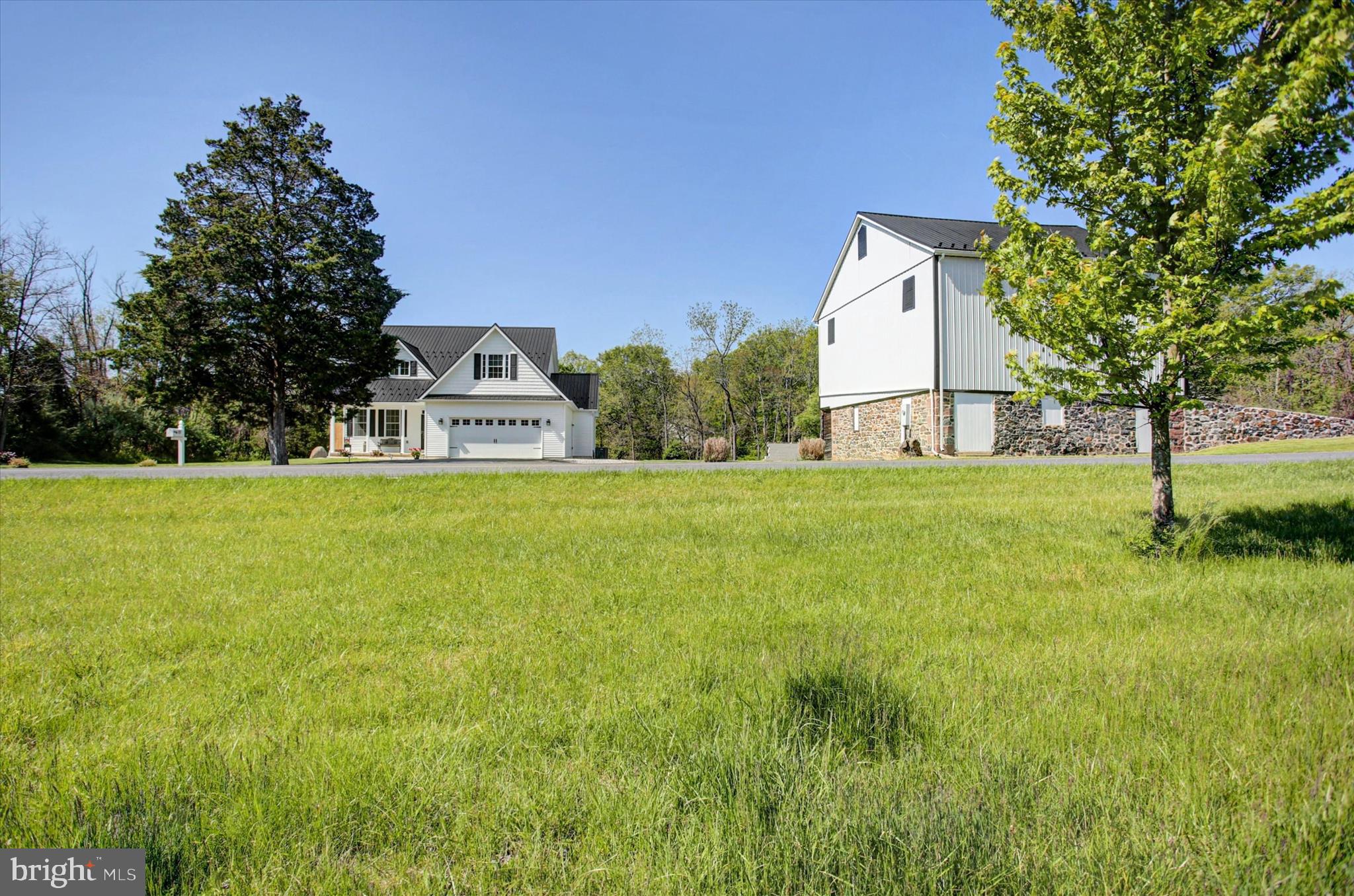 670 Zeigler Road Dover, PA 17315 - Photo 3 of 68 Gallery Image 3