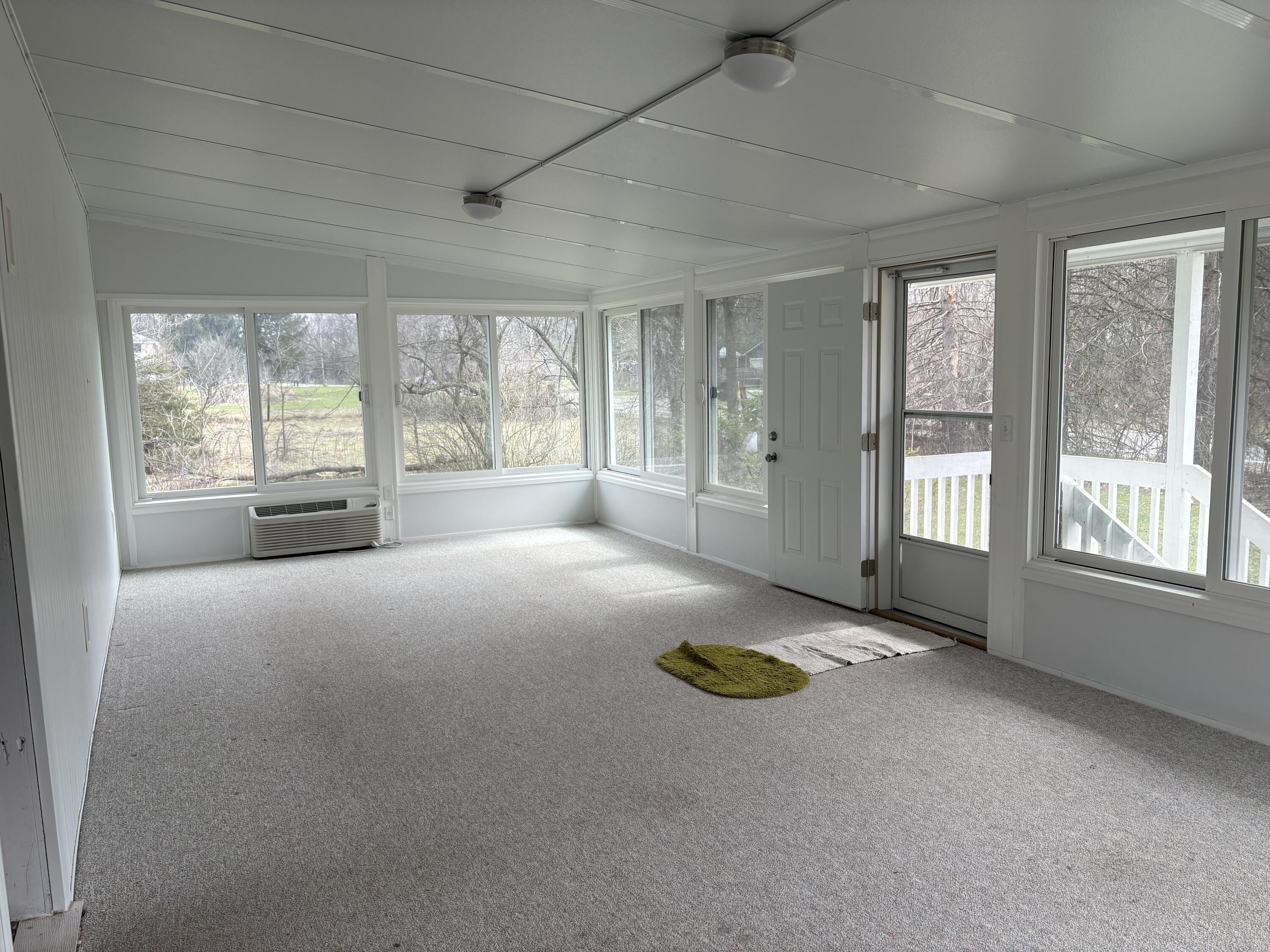 1909 Bell Road Niles, MI 49120 - Photo 16 of 21 IMG_4622