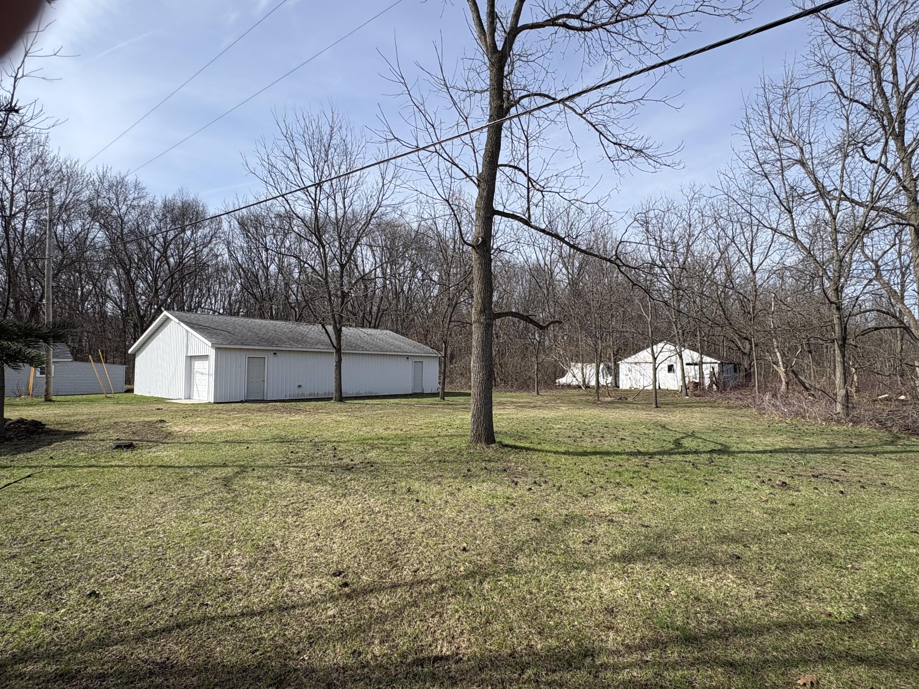 1909 Bell Road Niles, MI 49120 - Photo 4 of 21 IMG_4612