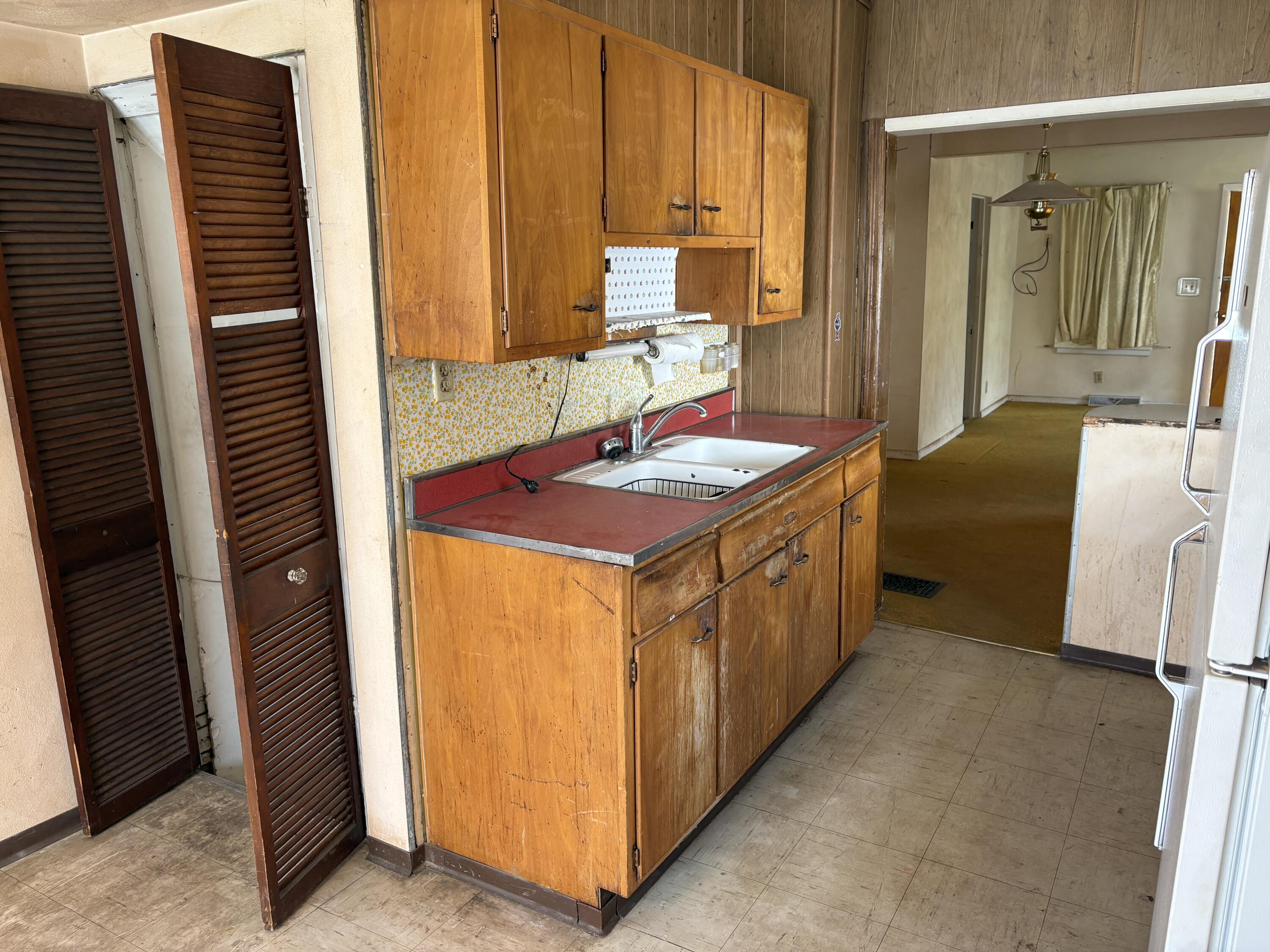 1909 Bell Road Niles, MI 49120 - Photo 7 of 21 IMG_4645