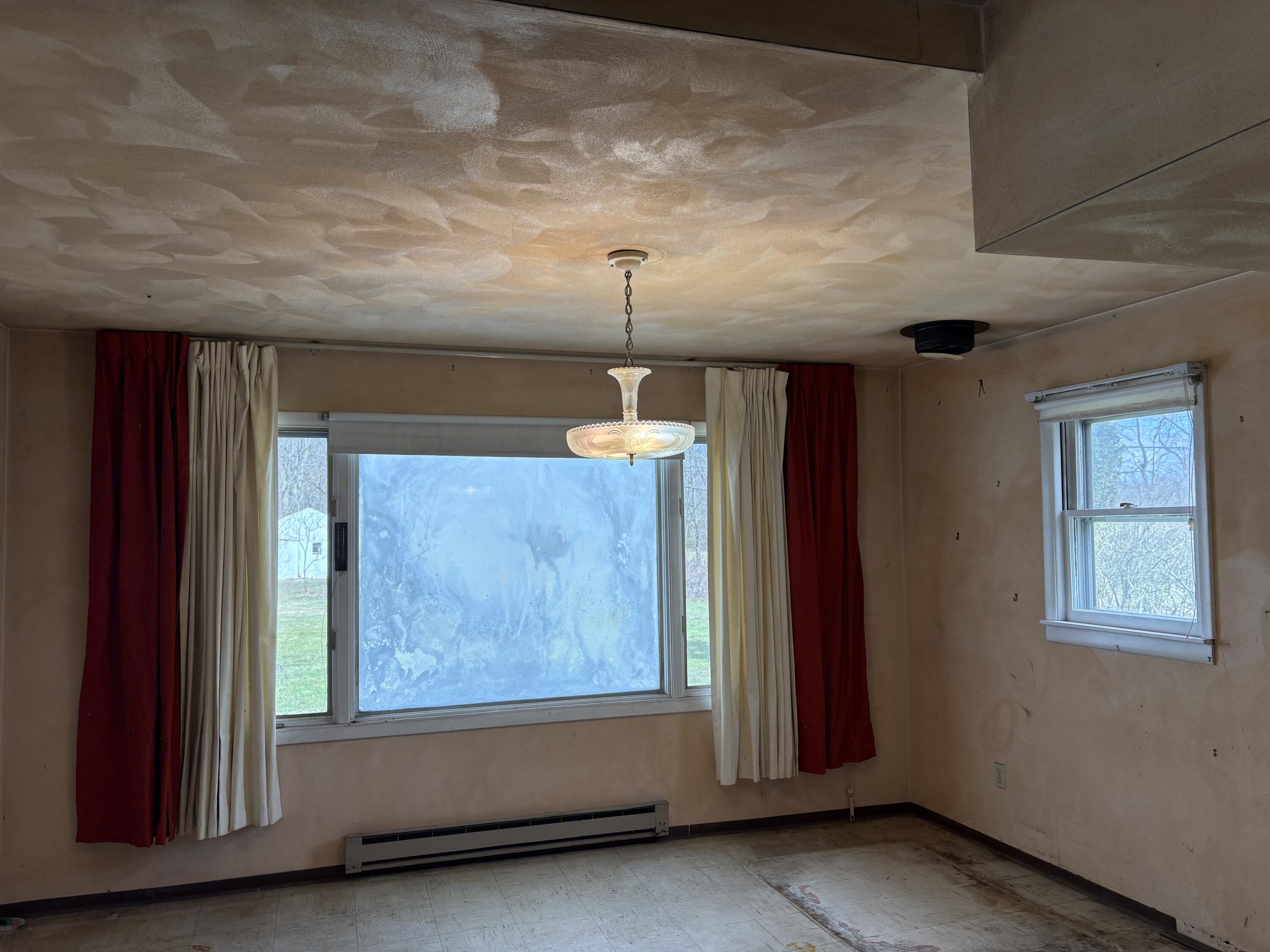 1909 Bell Road Niles, MI 49120 - Photo 8 of 21 IMG_4635