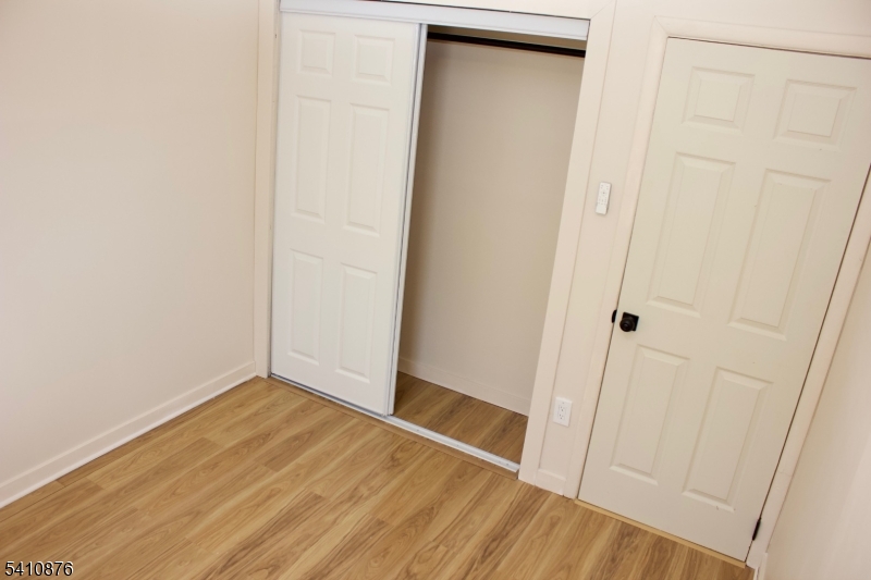 18 Milosh Street, Unit 1 Clifton, NJ 07011 - Photo 4 of 10