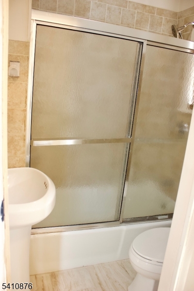 18 Milosh Street, Unit 1 Clifton, NJ 07011 - Photo 8 of 10