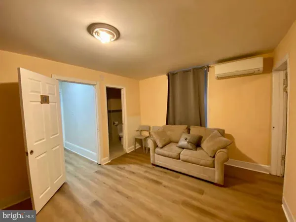 $5,100 | 3215 Summer Street, Philadelphia, PA 19104