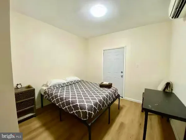 $5,100 | 3215 Summer Street, Philadelphia, PA 19104