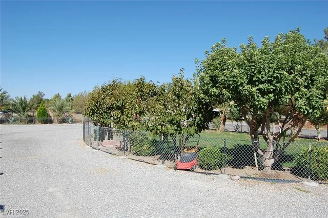 $1,750 | 3641 West Windsong Lane, Pahrump, NV 89048