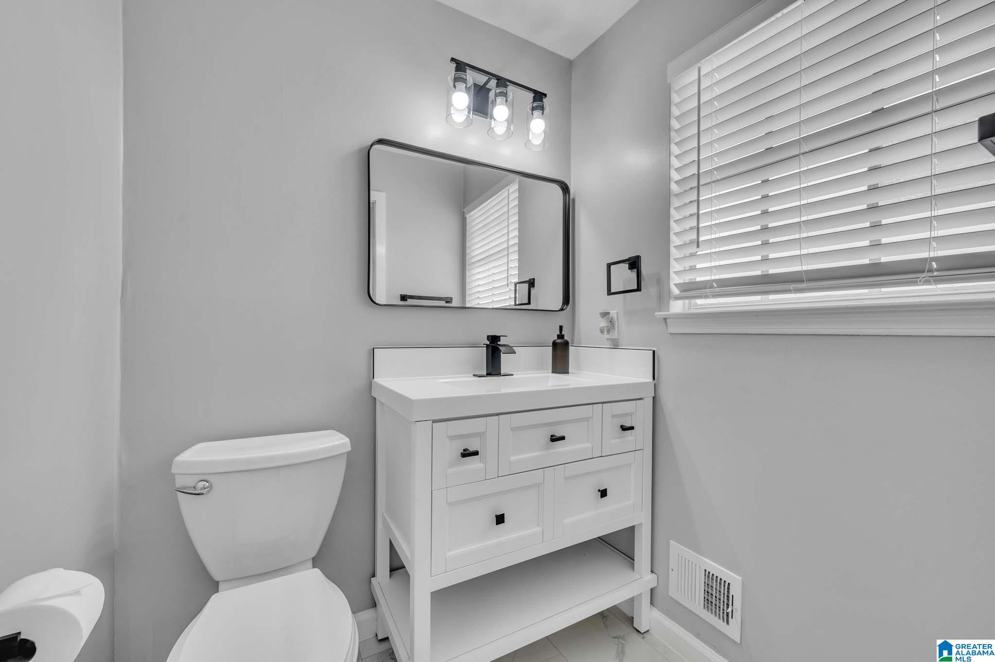 3041 Carleton Road Birmingham, AL 35215 - Photo 23 of 63