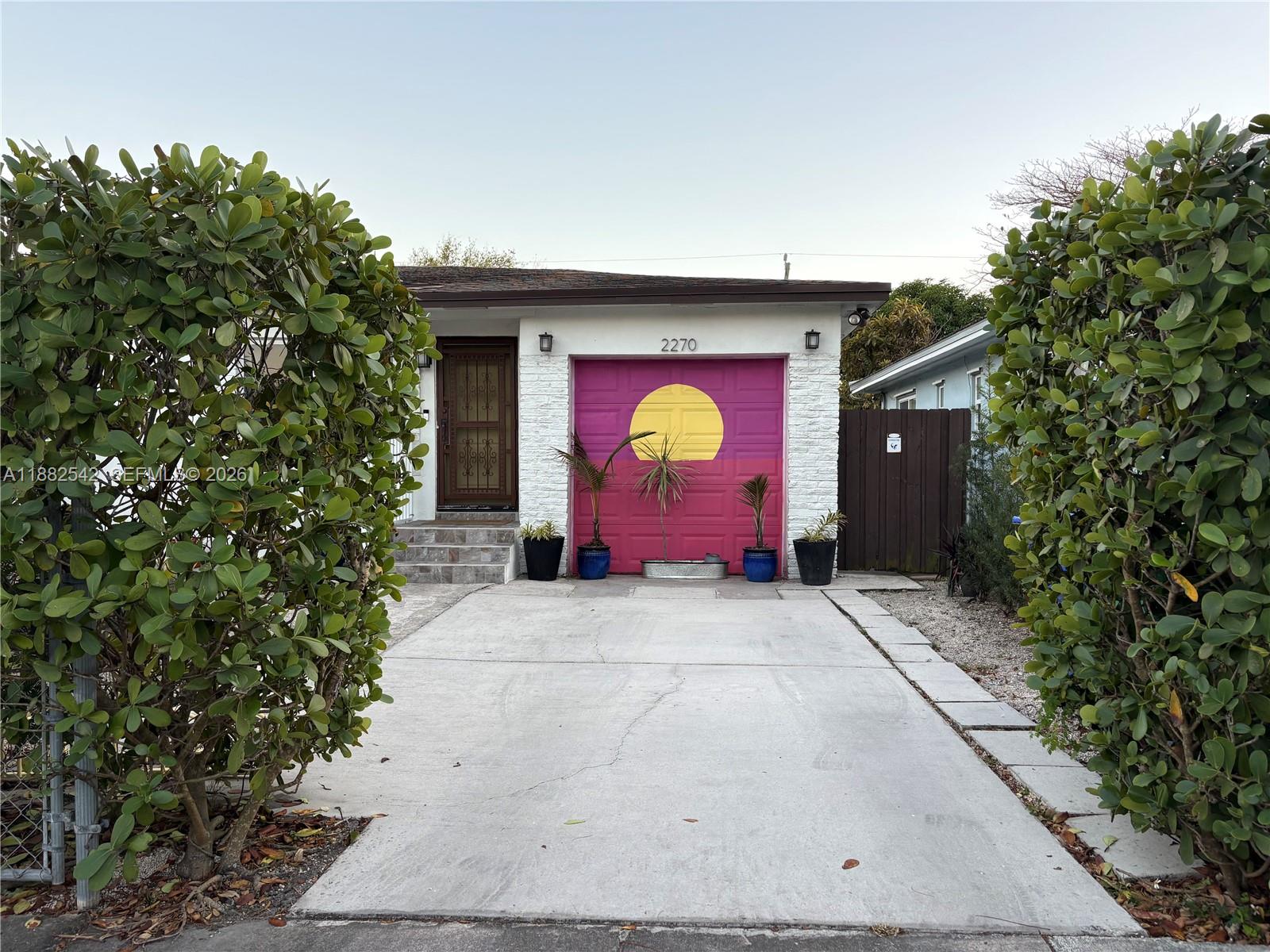 2270 Southwest 24th Street Miami, FL 33145 - Photo 3 of 35