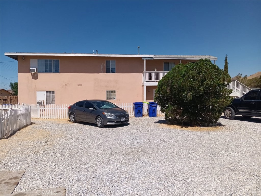 20365 Broken Bow Road Apple Valley, CA 92307 - Photo 4 of 9