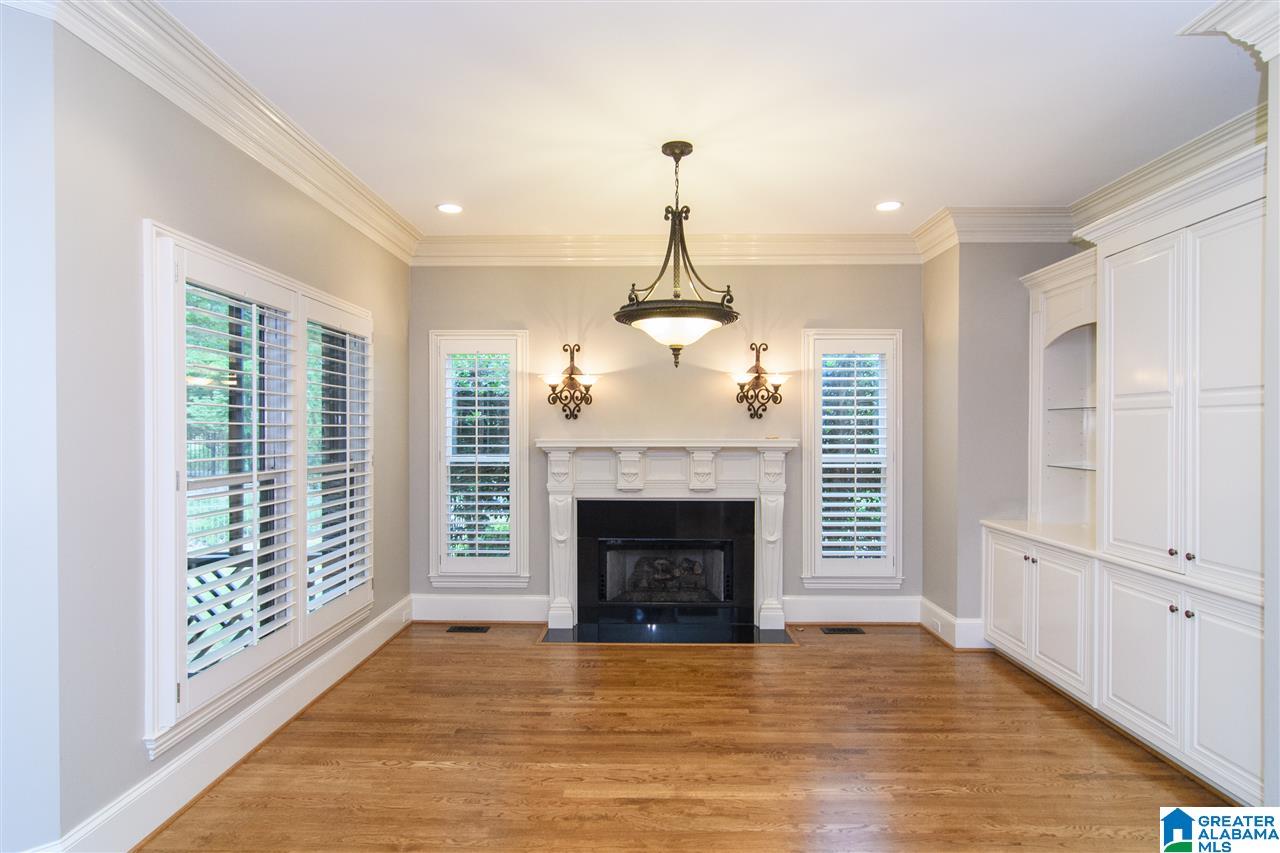 809 Crown Circle Birmingham, AL 35242 - Photo 14 of 50