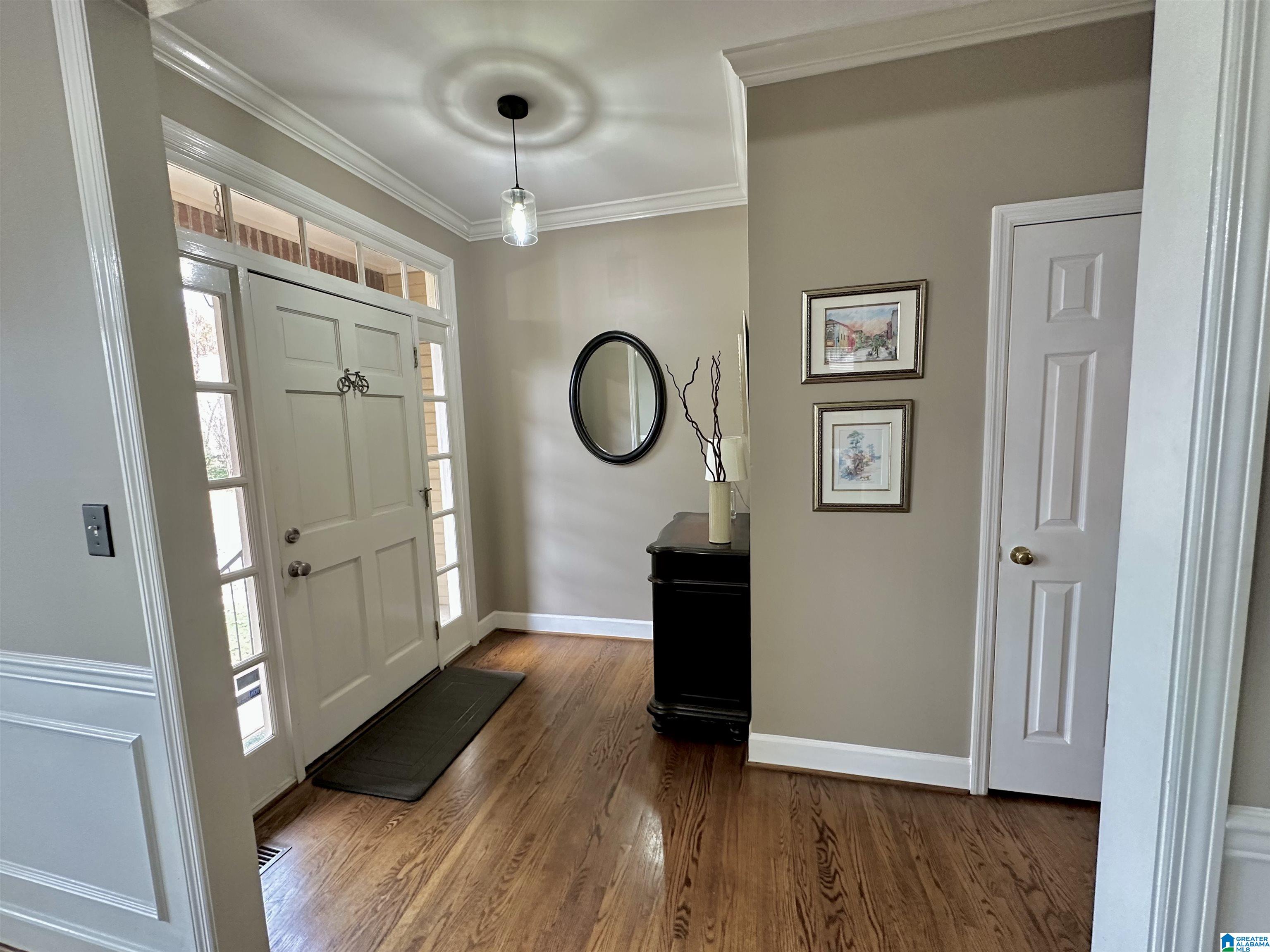 1908 Green Leaf Circle Birmingham, AL 35244 - Photo 2 of 29