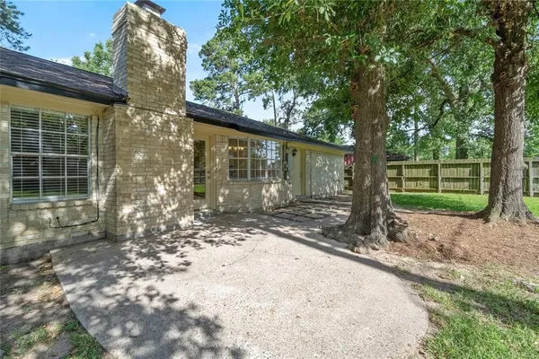$2,100 | 25814 Leafywood Drive, Spring, TX 77386