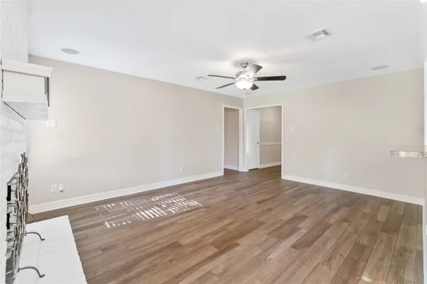 $2,100 | 25814 Leafywood Drive, Spring, TX 77386
