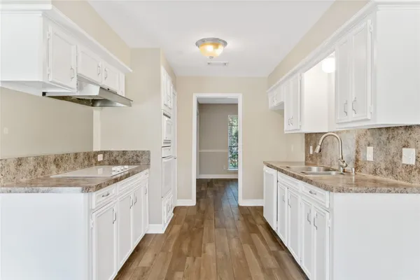 $2,100 | 25814 Leafywood Drive, Spring, TX 77386