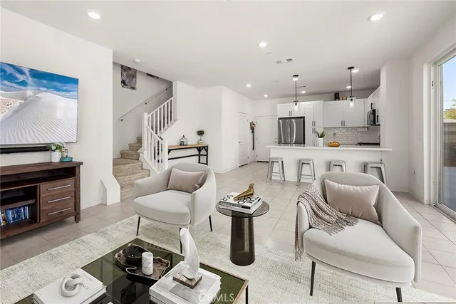 $625,000 | 3720 South Allston Paseo, Unit 7, Ontario, CA 91761