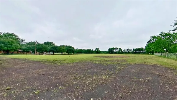 $625,000 | 423 Farm To Market 2377, Red Oak, TX 75154