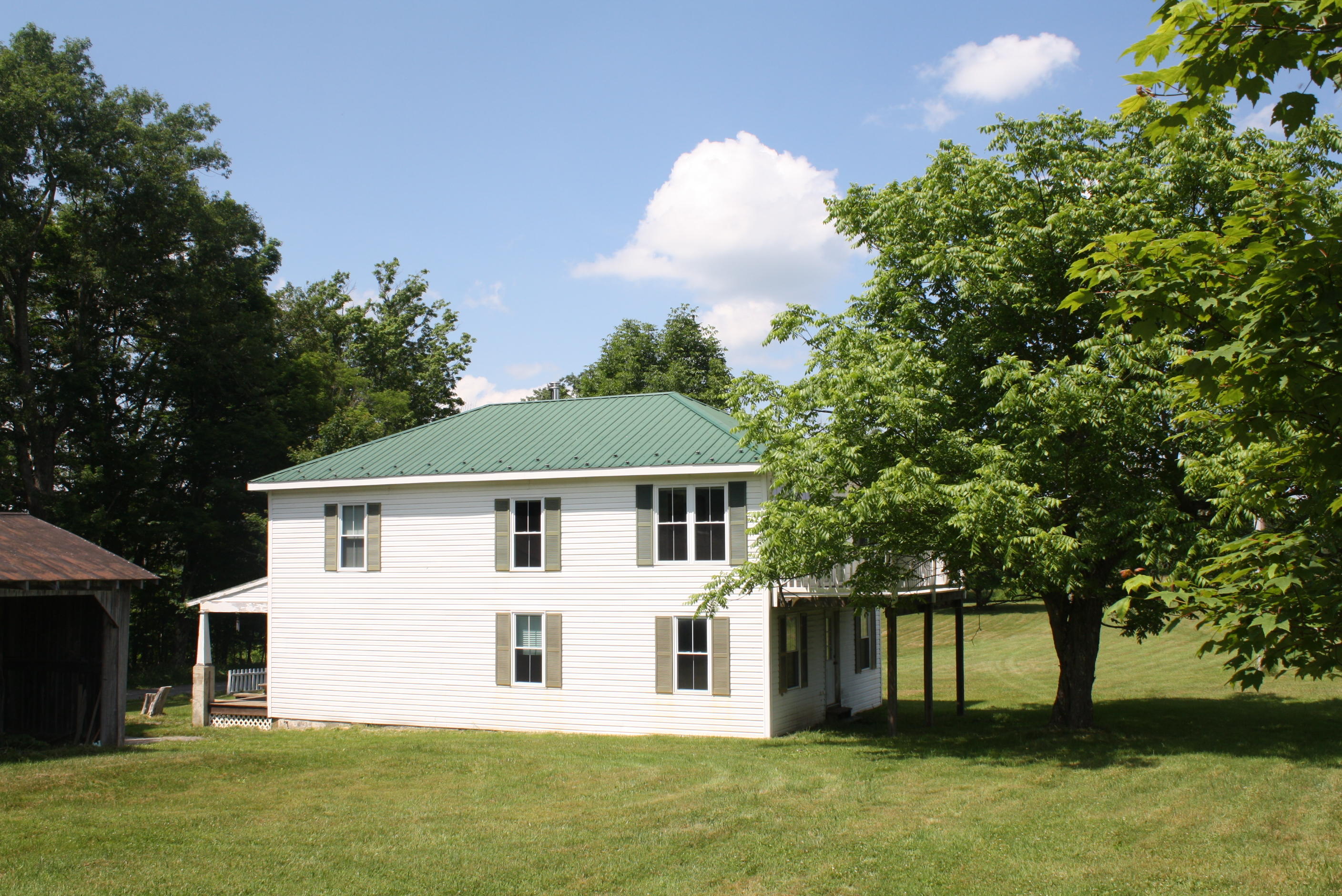3296 Simms Mountain Road Rainelle, WV 25962 - Photo 5 of 119 Gallery Image 5