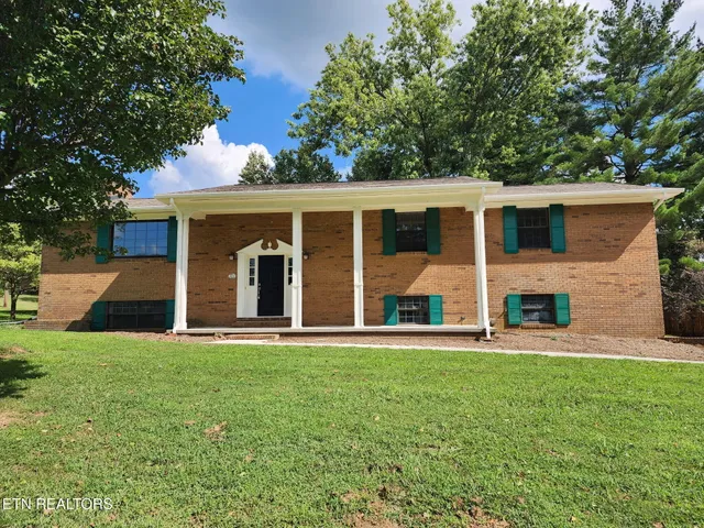 $375,000 | 4320 Redwen Road, Knoxville, TN 37938