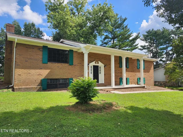 $375,000 | 4320 Redwen Road, Knoxville, TN 37938