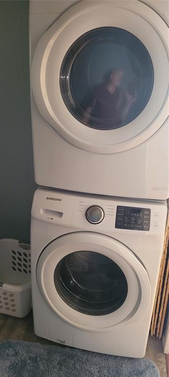 4421 Lane Road, Unit 216B Zephyrhills, FL 33541 - Photo 12 of 22 a utility room with dryer and washer