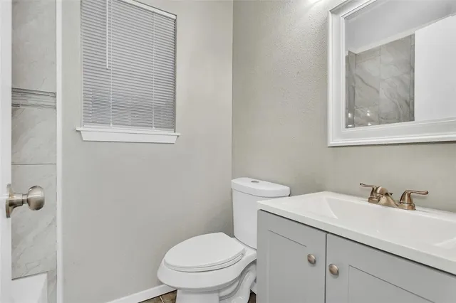 $1,275 | 4916 Worth Street, Unit 1, Dallas, TX 75214