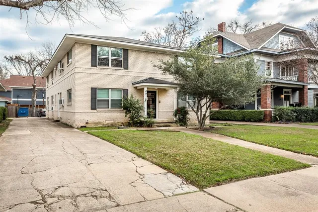 $1,275 | 4916 Worth Street, Unit 1, Dallas, TX 75214