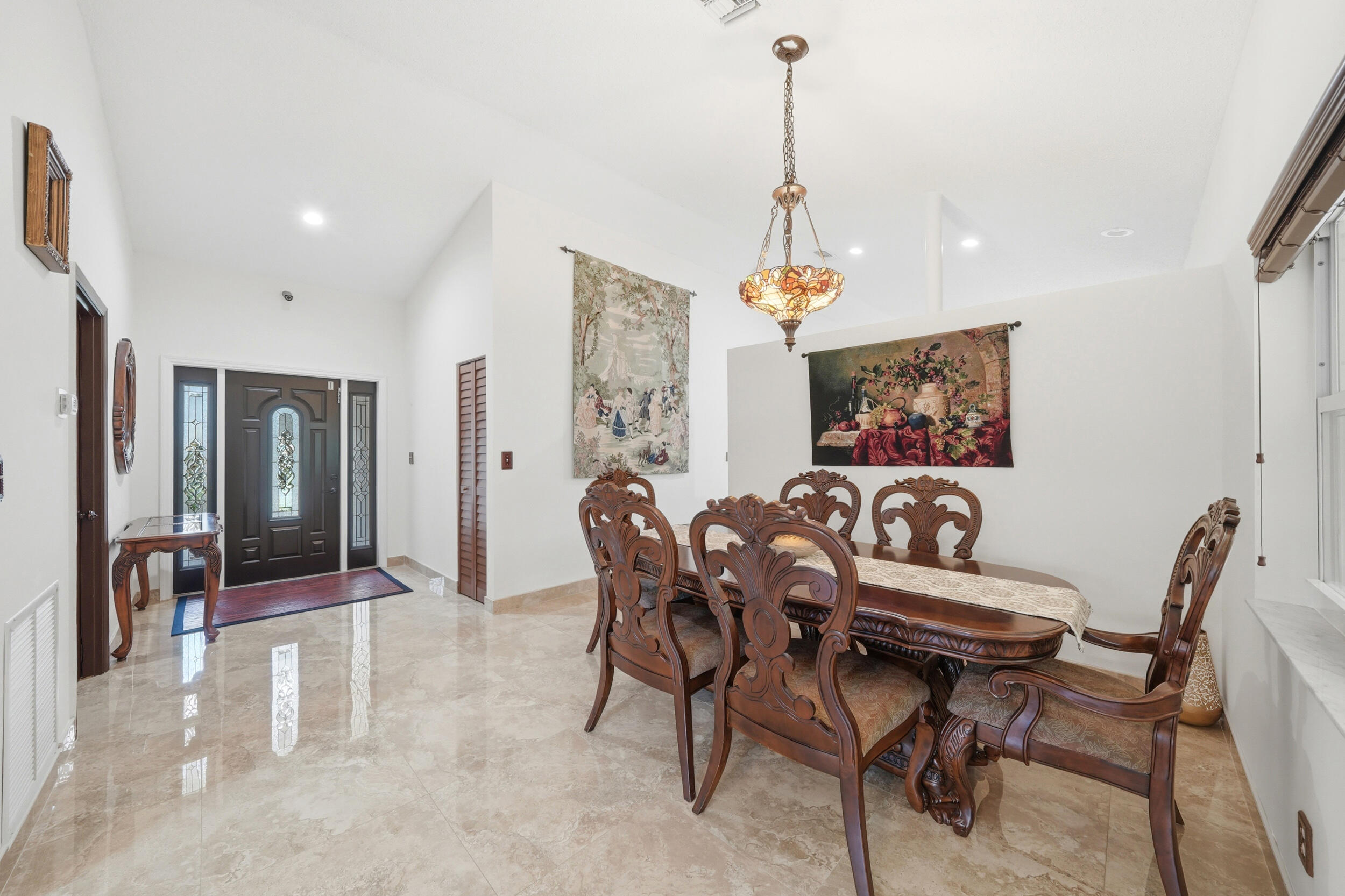 5787 Southwest 57th Way Davie, FL 33314 - Photo 24 of 40 059