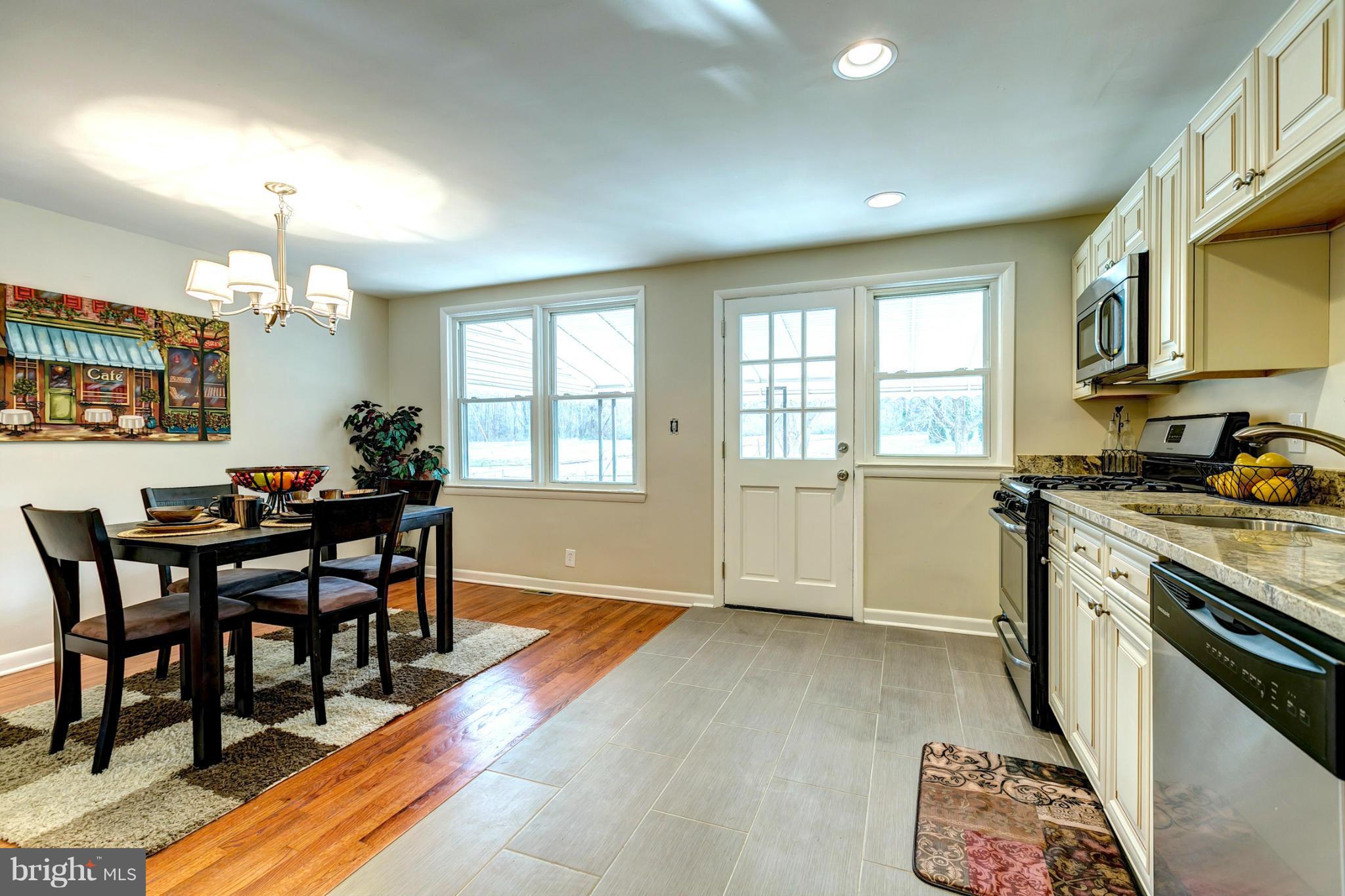 5581 Whitby Road Baltimore, MD 21206 - Photo 13 of 29 Kitchen With Access To Rear Patio