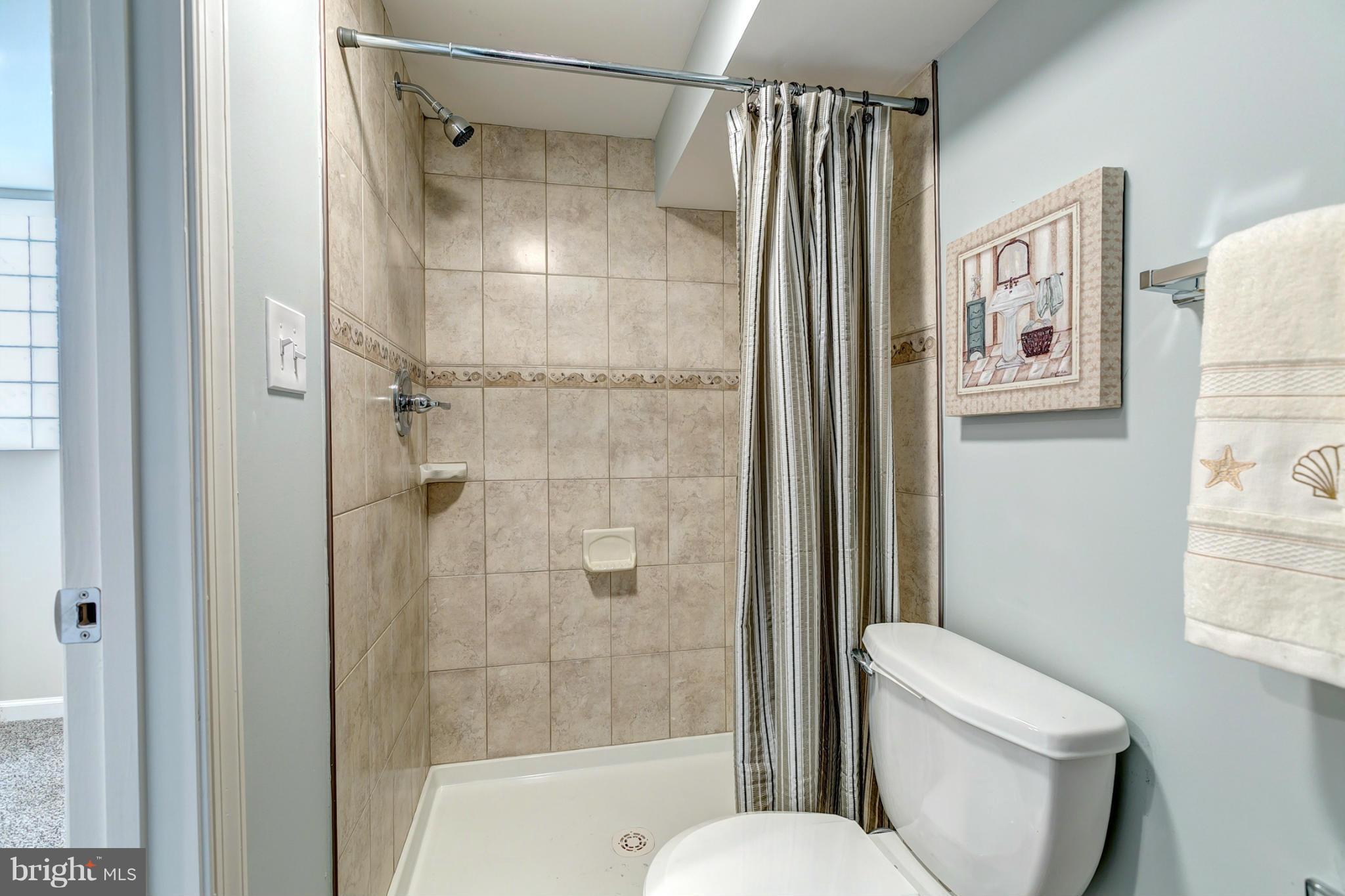 5581 Whitby Road Baltimore, MD 21206 - Photo 25 of 29 Basement With Full Bath