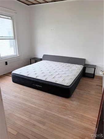 $1,400 | 2131 James Street, Syracuse, NY 13206