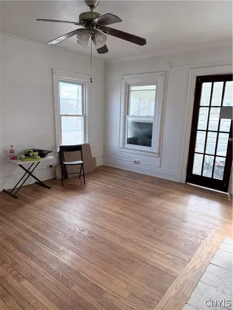 $1,400 | 2131 James Street, Syracuse, NY 13206