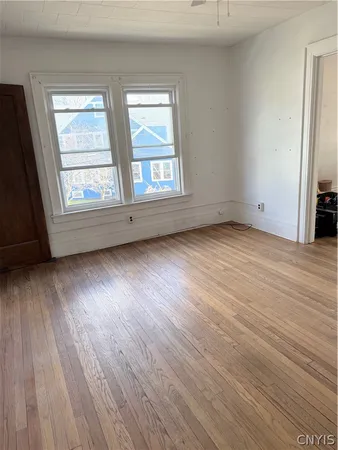 $1,400 | 2131 James Street, Syracuse, NY 13206