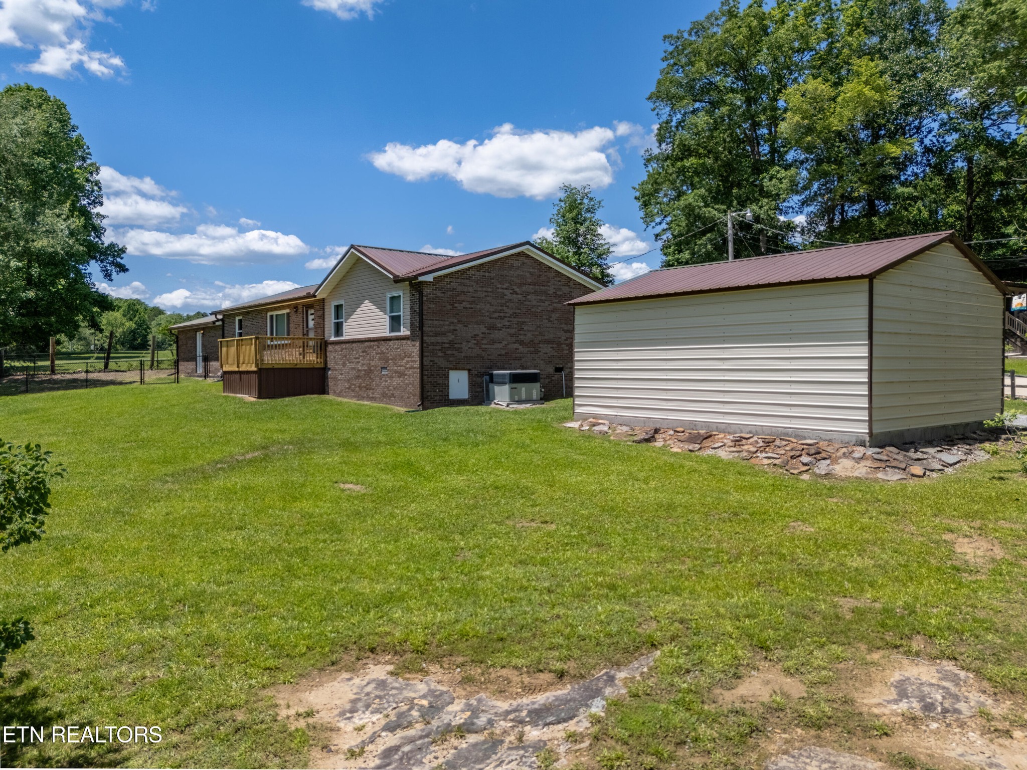 115 Boulder Road Wartburg, TN 37887 - Photo 33 of 36 Gallery Image 33