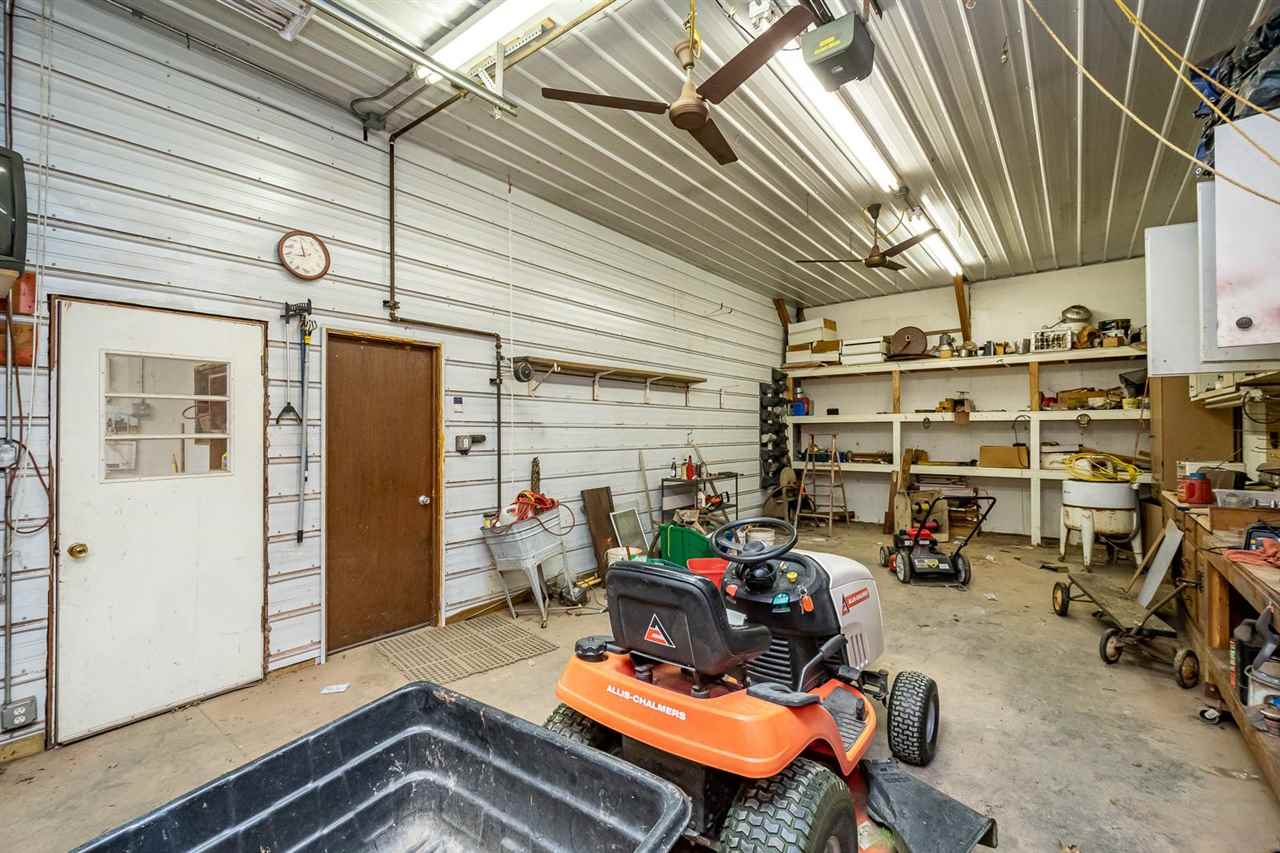 1419 Angle Road Southwest Kalona, IA 52247 - Photo 34 of 37 Gallery Image 34