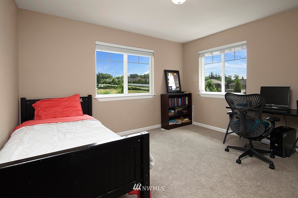 409 Pasco Place Northeast Renton, WA 98059 - Photo 15 of 20